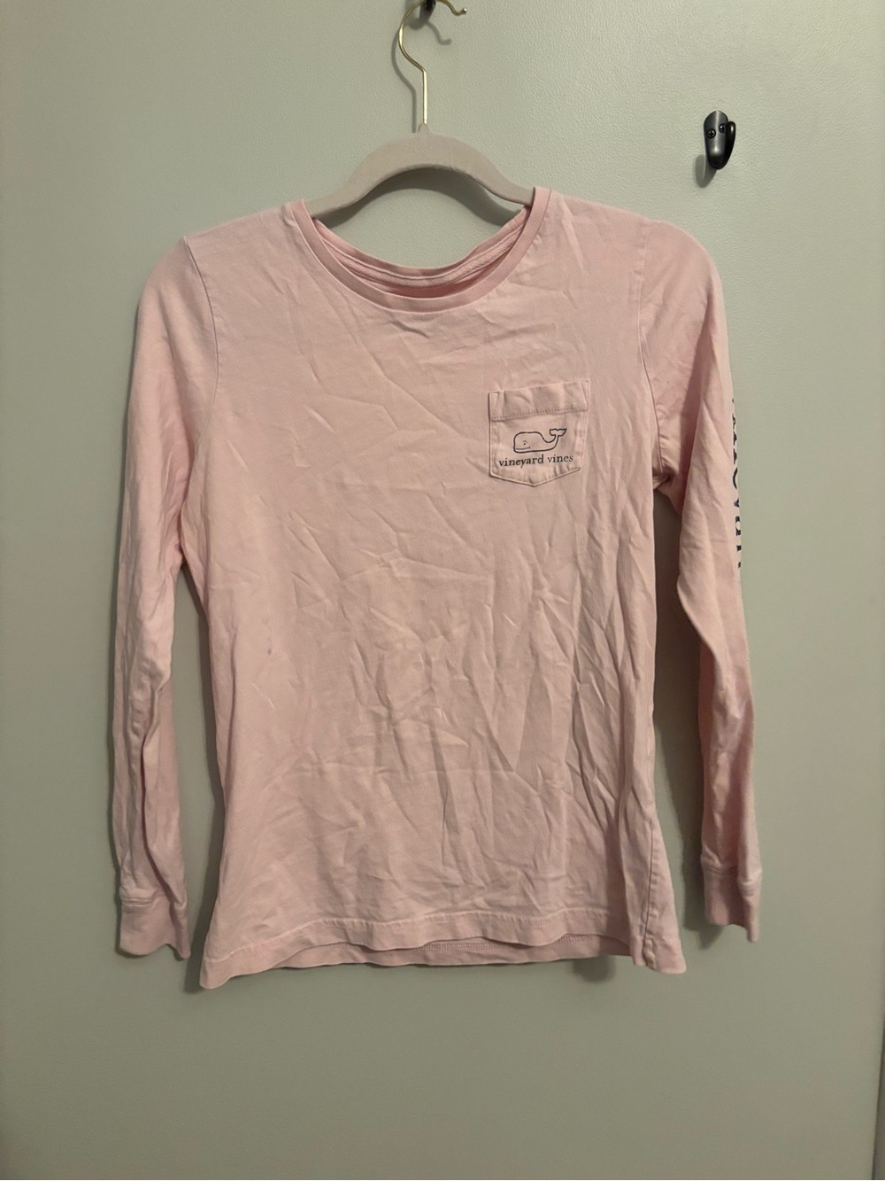 Vineyard Vines Light Pink Long-Sleeve Pocket Tee
